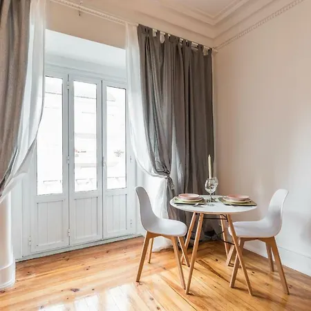 6 Clouds بيت ضيافة