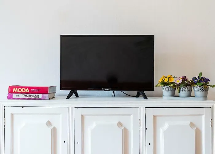 6 Clouds בית הארחה