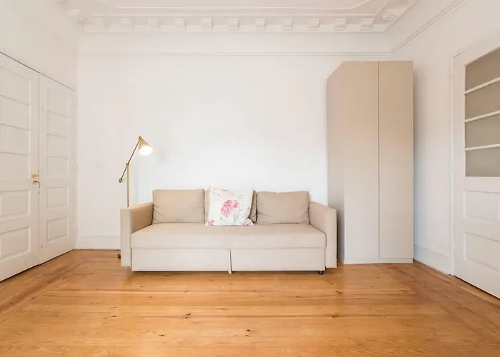 בית הארחה 6 Clouds 3*