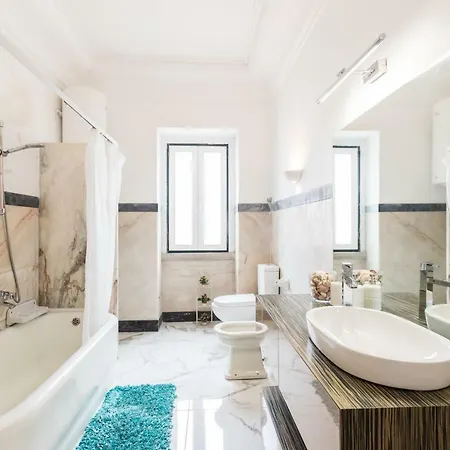 6 Clouds Gasthuis Lissabon